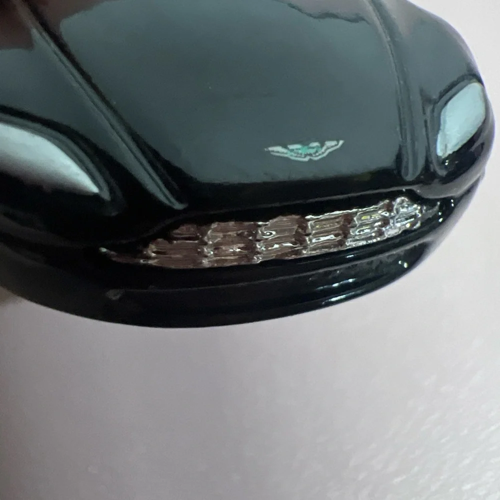 Hot Wheels ASTON MARTIN V8 VINTAGE 2005 #011 - Faster Than Ever PR5 Loose Ex Con
